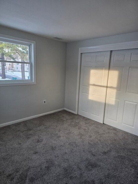 Building Photo - 1903 Old Lincoln Hwy