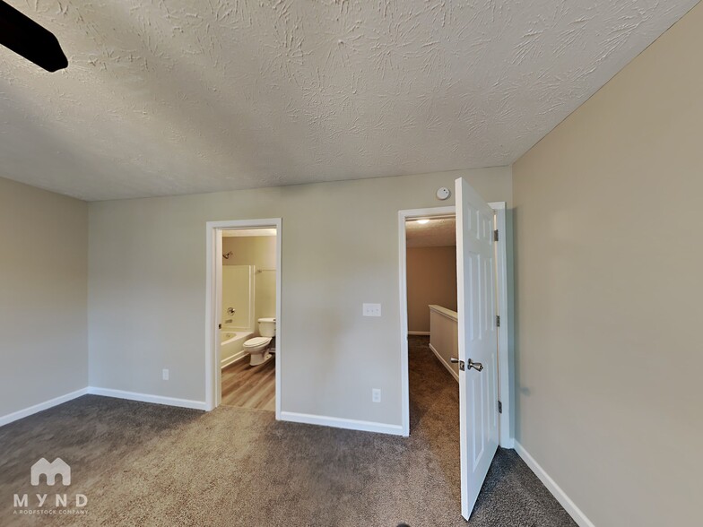 Building Photo - 2696 Creek Mill Ln