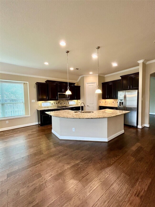 Building Photo - 27239 Aspen Falls Ln