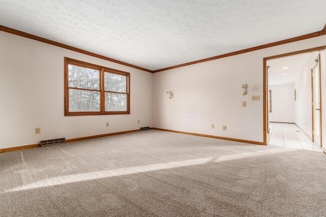 Building Photo - 6253 Headley Heights Ct