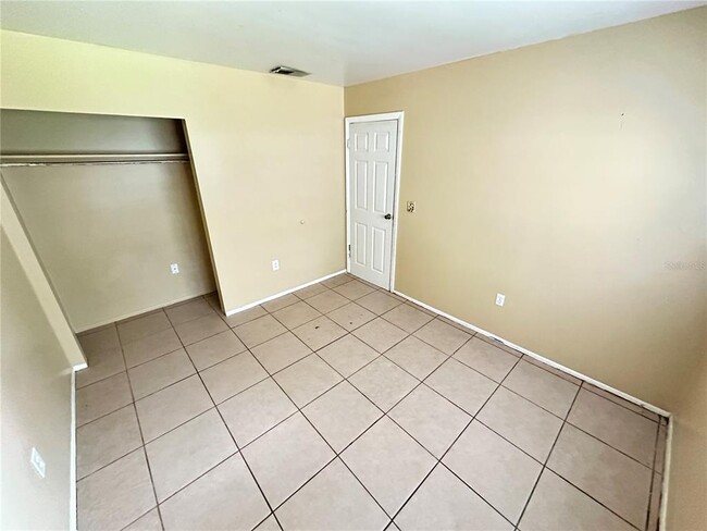 Building Photo - 4914 21st St W