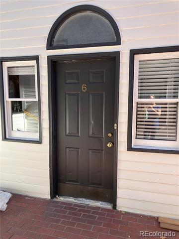 Building Photo - 133 S Jackson St