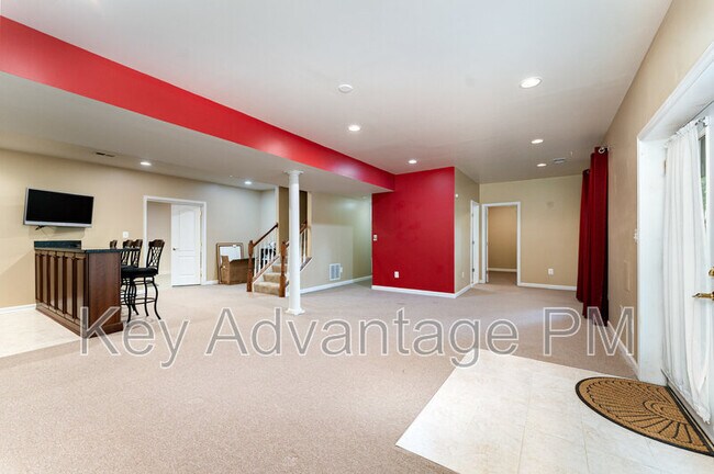 Building Photo - 4203 Talon Dr