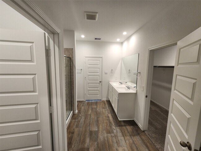 Building Photo - 4127 Windstone Gln Wy