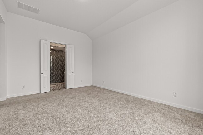 Building Photo - 5802 Reef Rdg Dr