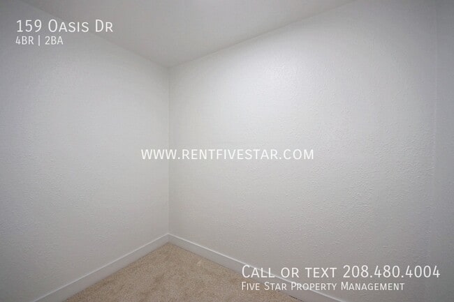 Building Photo - 159 Oasis Dr