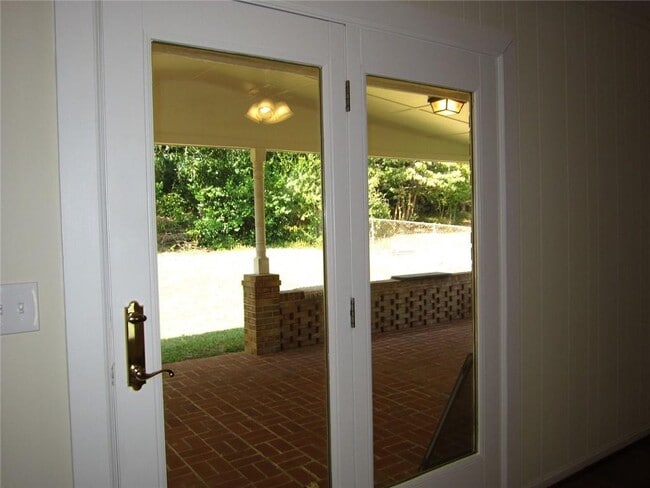 Building Photo - 1740 Samaria Trail