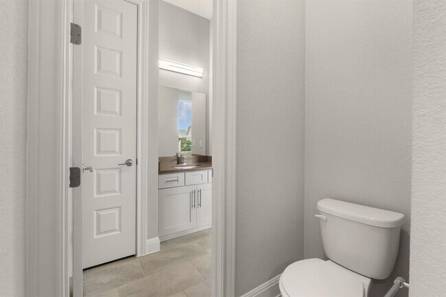 Building Photo - 10709 Lavon Bend