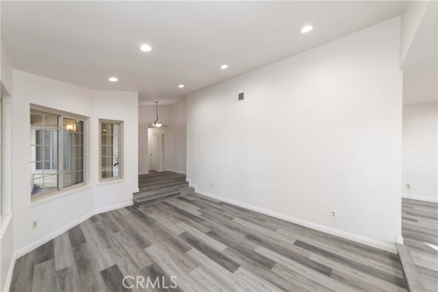 Building Photo - 2518 Greenwich Dr