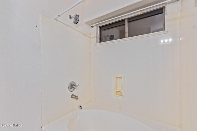 Building Photo - 2390 E Whitten St