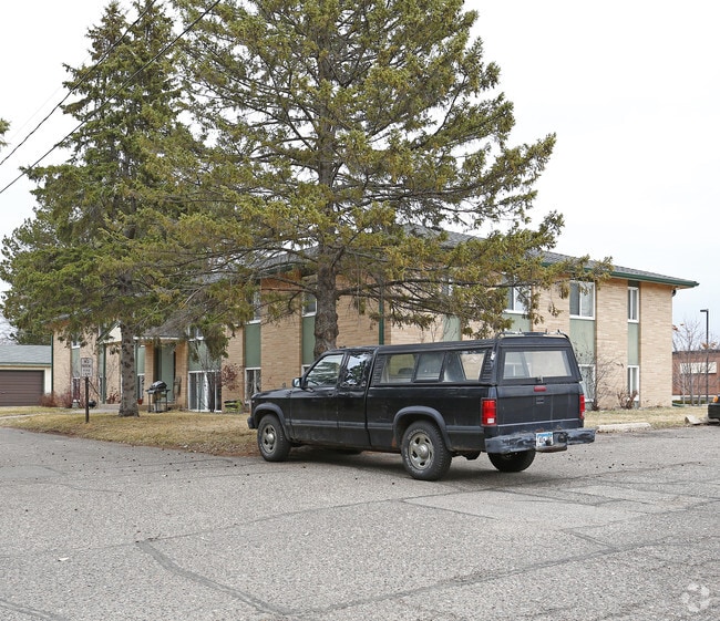 Building Photo - 38 Balsam Ave SW