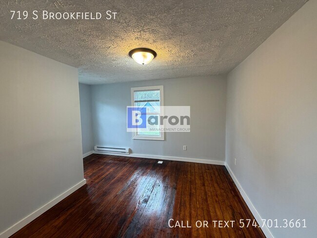 Building Photo - 719 S Brookfield St