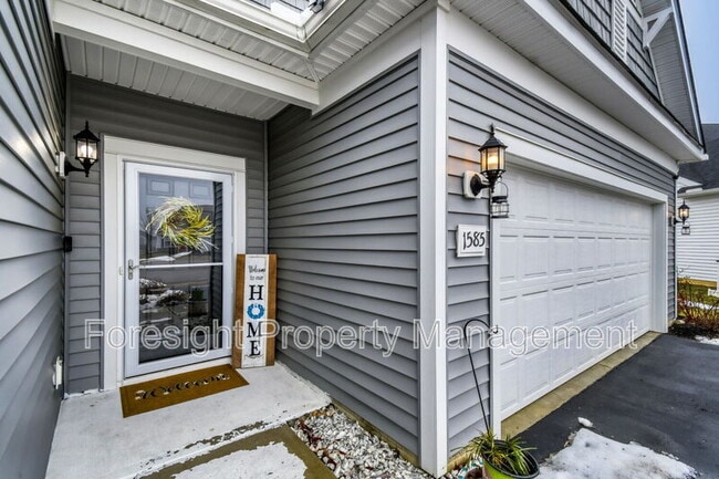 Building Photo - 1585 Nettle Ct