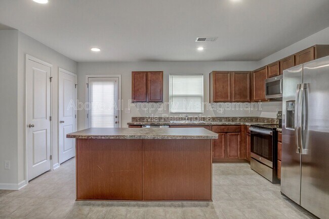 Building Photo - 1026 Bent Willow Dr