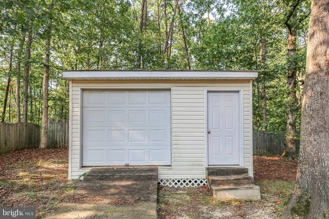 Building Photo - 7303 Sunset Ridge Ct