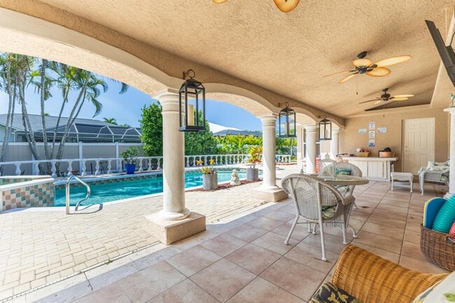 Building Photo - 2310 SW 53rd St