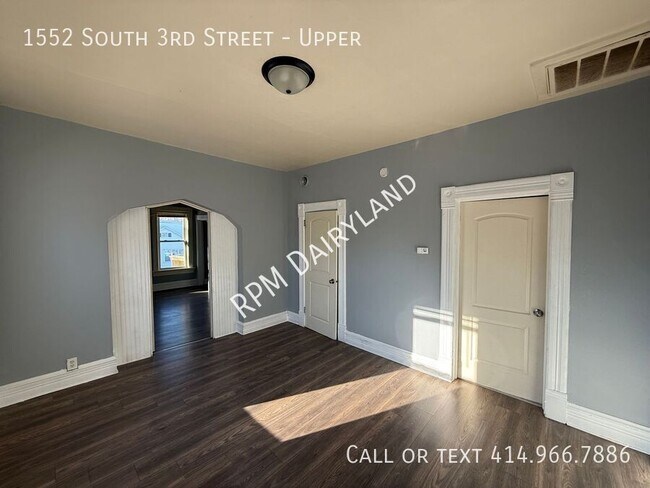 Building Photo - 1552 S 3rd St