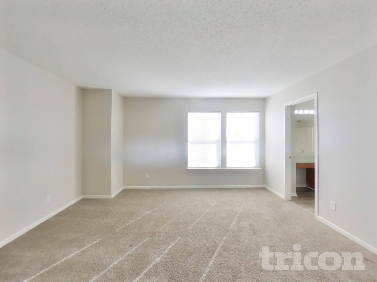 Building Photo - 8343 Weathervane Cir