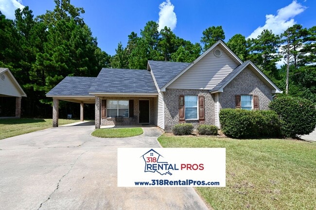 Building Photo - Three Bed, Two Bath Home in Ruston!