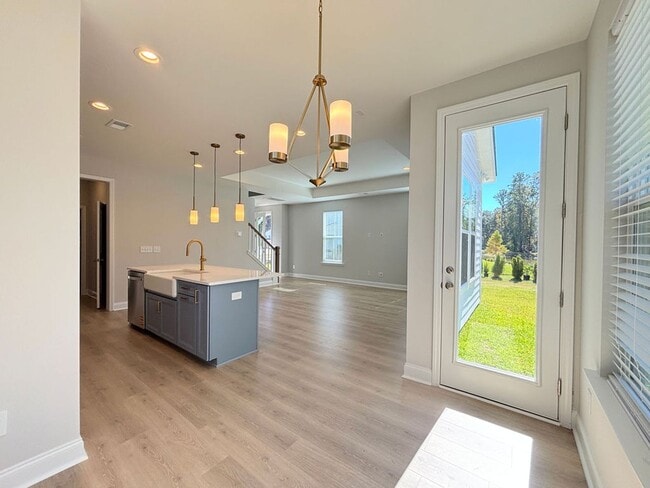 Building Photo - Available now. Beautiful 3 BR/2.5 BA New C...