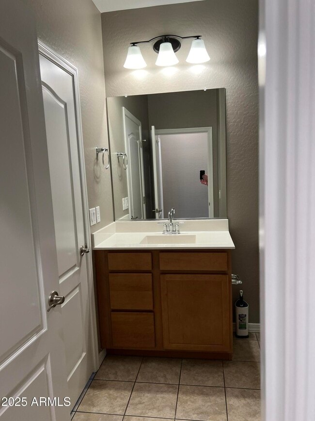 Building Photo - 19955 W Heatherbrae Dr