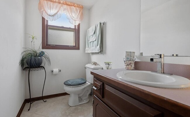 Building Photo - 2311 Messines Ridge Ct