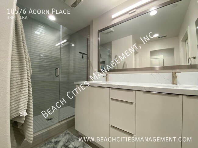 Building Photo - 10576 Acorn Pl