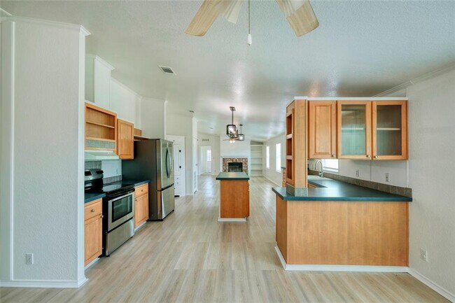 Building Photo - 132 Co Rd 247
