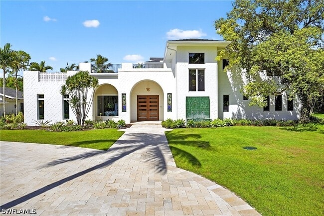 Building Photo - 111 Caribbean Rd