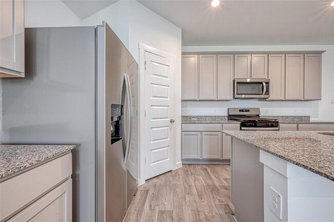 Building Photo - 31634 Brandon Ml Trl