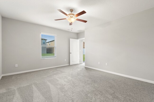 Building Photo - LIKE NEW 5 Bedroom Home for RENT in Touchstone