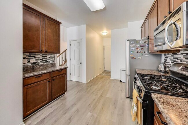 Building Photo - 474 S Jade Ln