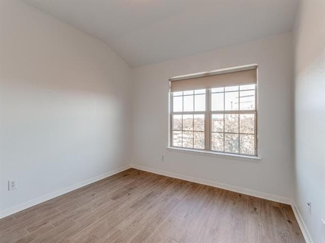 Building Photo - 3942 Sugar Tree Way