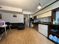 Building Photo - 435 21st St