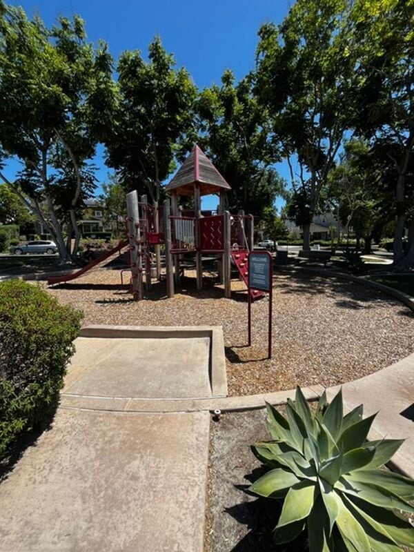 Building Photo - 16755 Coyote Bush Dr