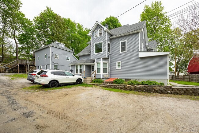 Building Photo - 39 Fowler Ave