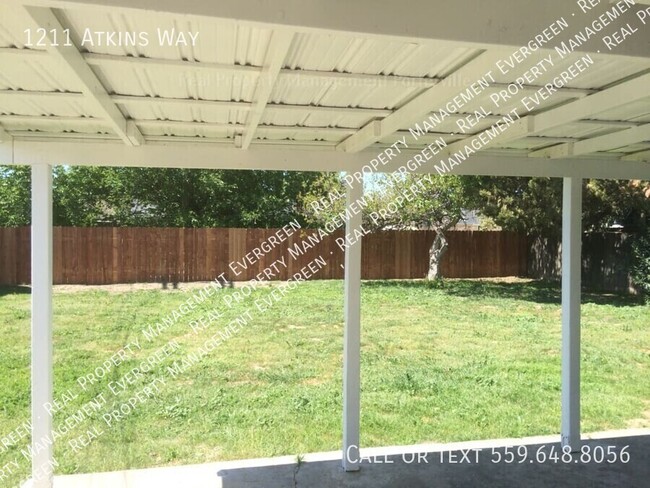 Building Photo - 1211 Atkins Way