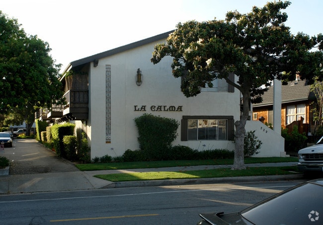 Building Photo - La Calma