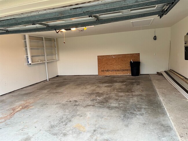 Building Photo - 18240 Fenske Rd