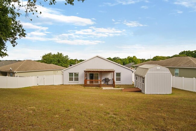 Building Photo - 37146 Highland Bluff Cir