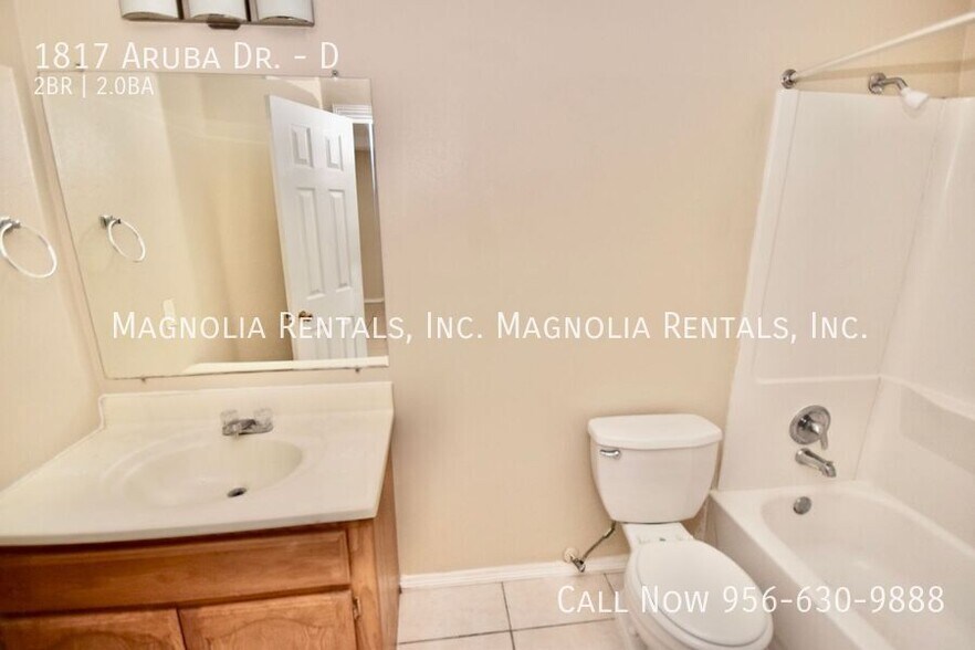 Building Photo - 1817 Aruba Dr