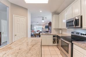 Building Photo - 46 S Wynnoak Cir