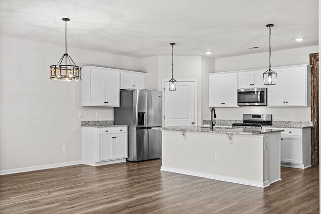 Building Photo - Modern 4BR Home with Screened Porch & Pond Views | Sun Colony, Longs SC