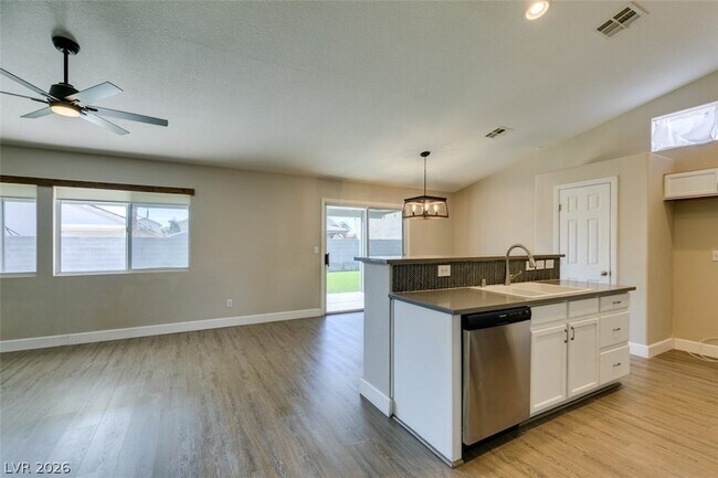 Building Photo - 5321 Indian Meadow Ct