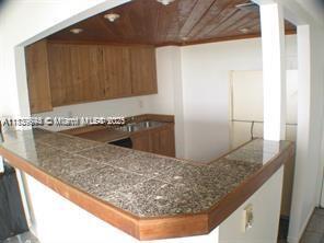 Building Photo - 780 NE 69th St