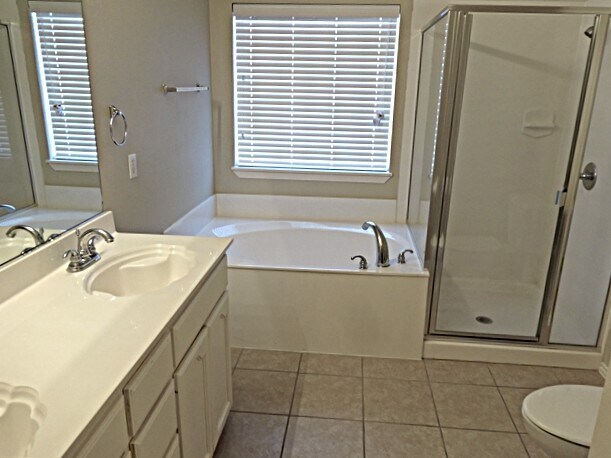 Building Photo - 6424 Payton Dr