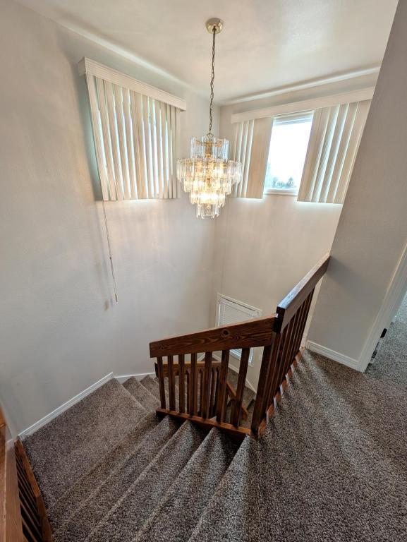 Building Photo - 851 Denver St