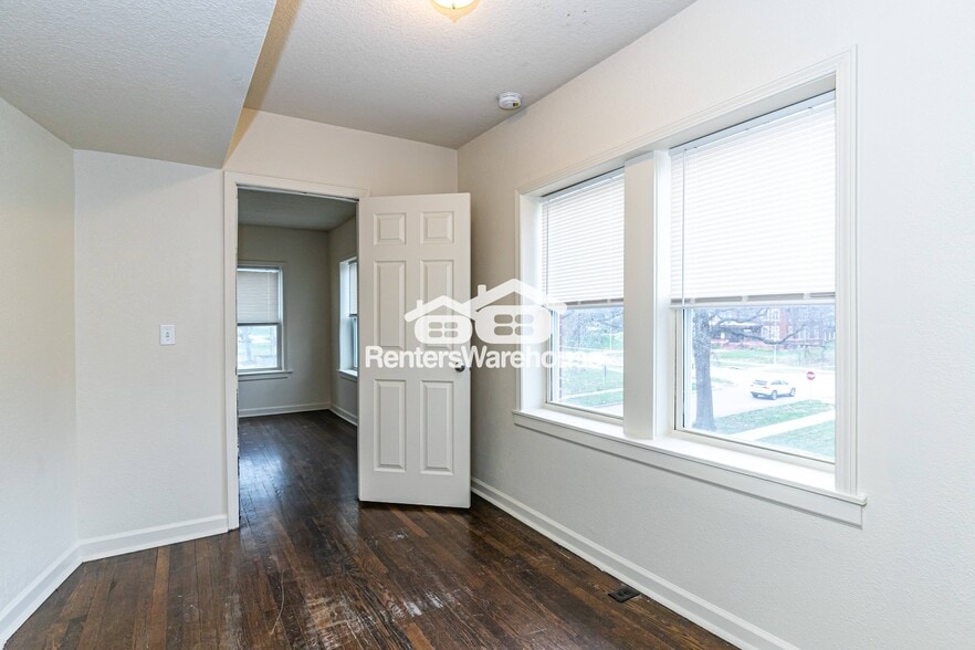 Building Photo - 2912 Lockridge St