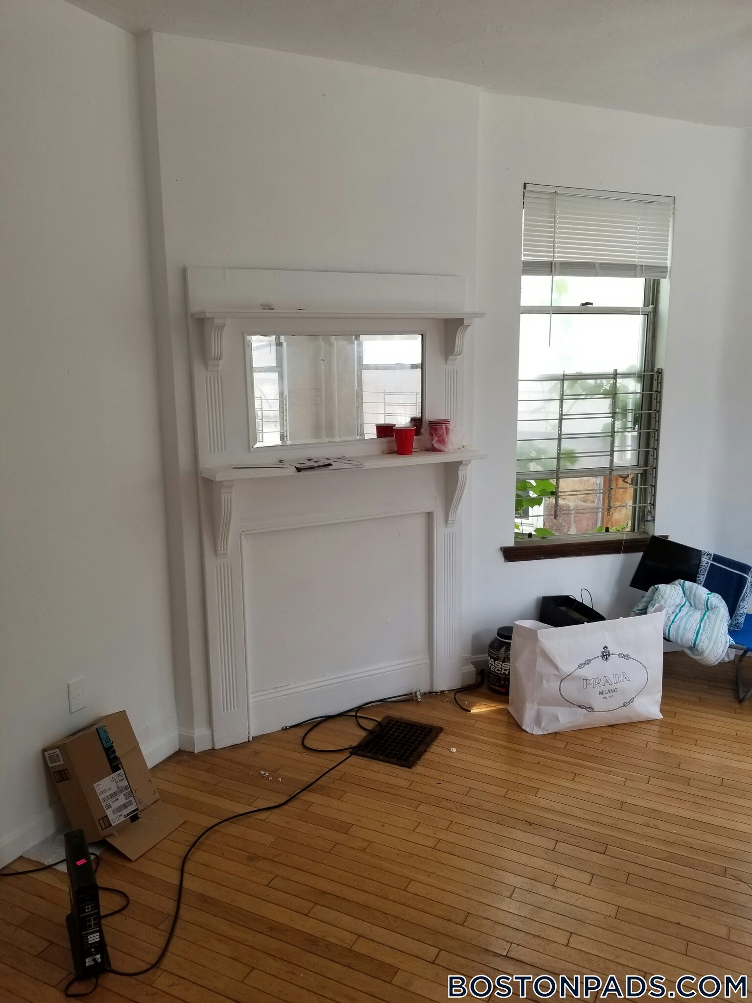 Building Photo - 10 Parker Hill Ave