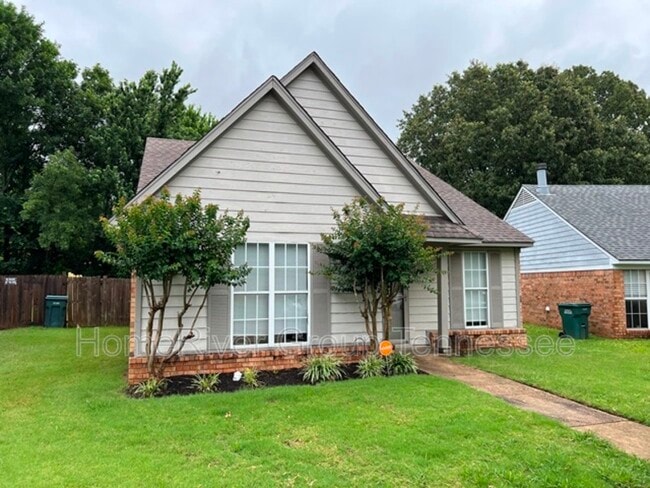 Building Photo - 1266 Payton Dr N